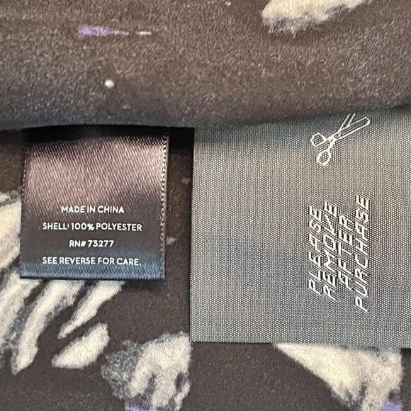 Simply Vera Vera Wang | NWT Petite Purple, Black, & White Button Down Top | PXL - Picture 8 of 9